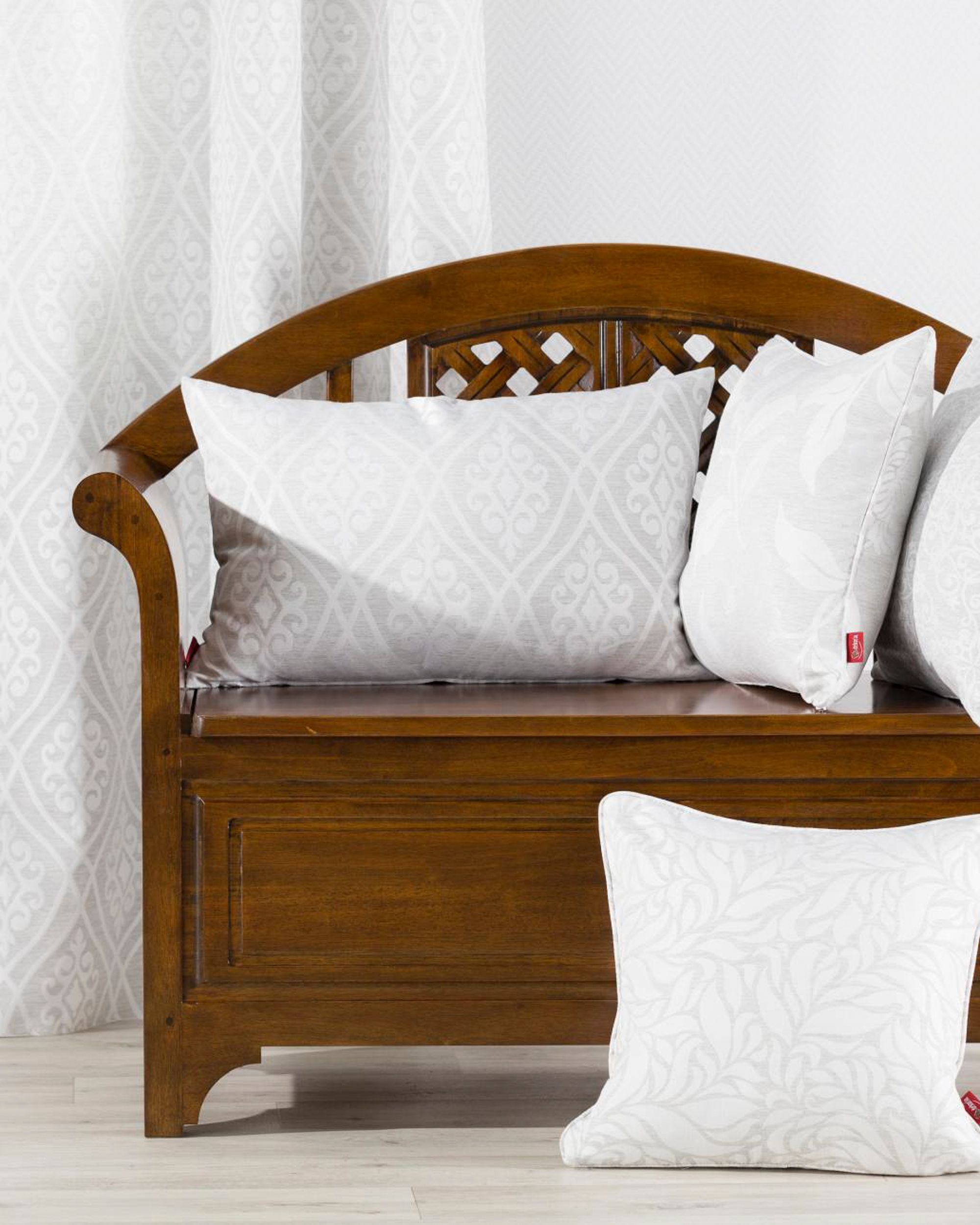 Banc avec rangement Montri 115x50x91cm (hover)