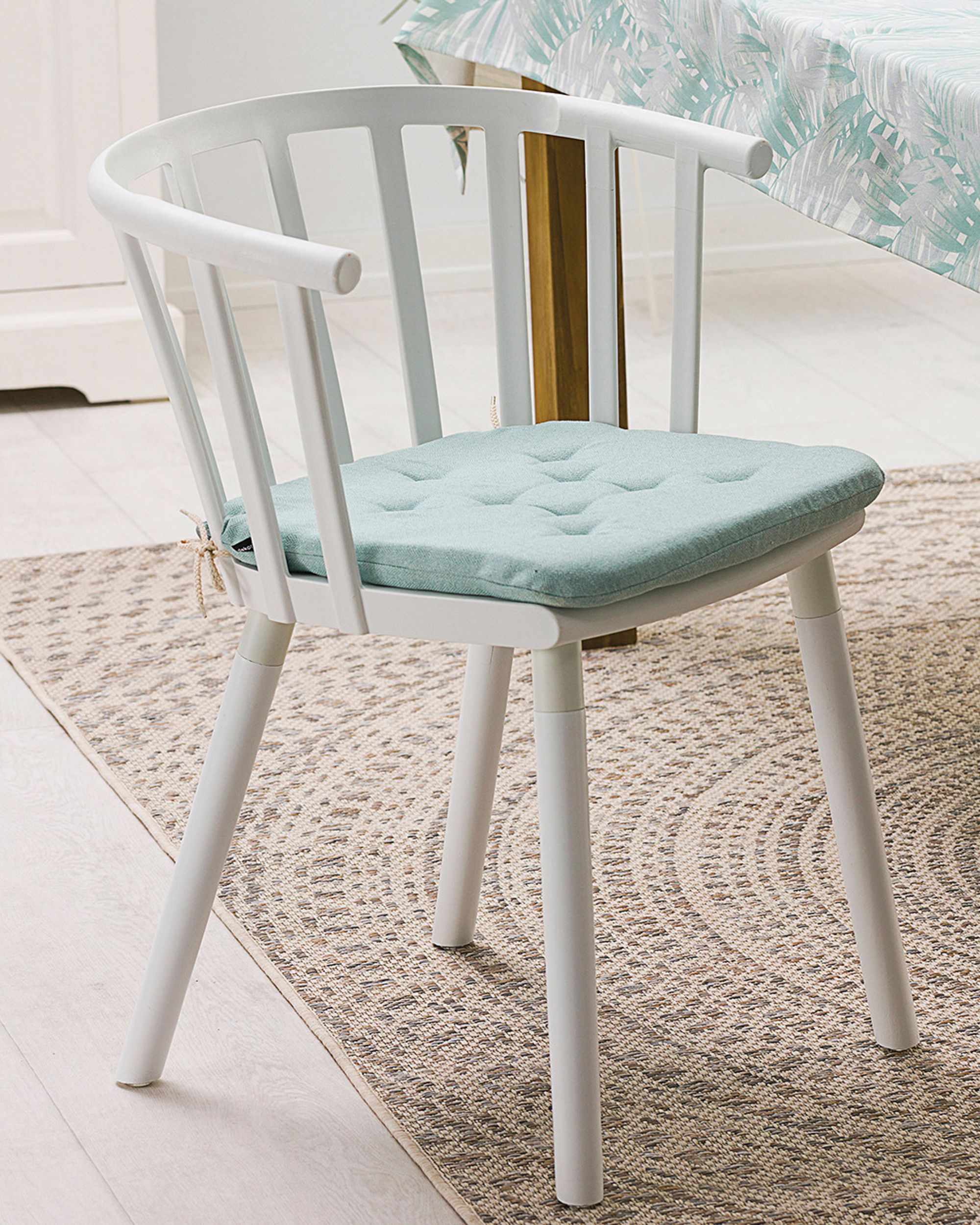 Chaise Madeleine White (hover)