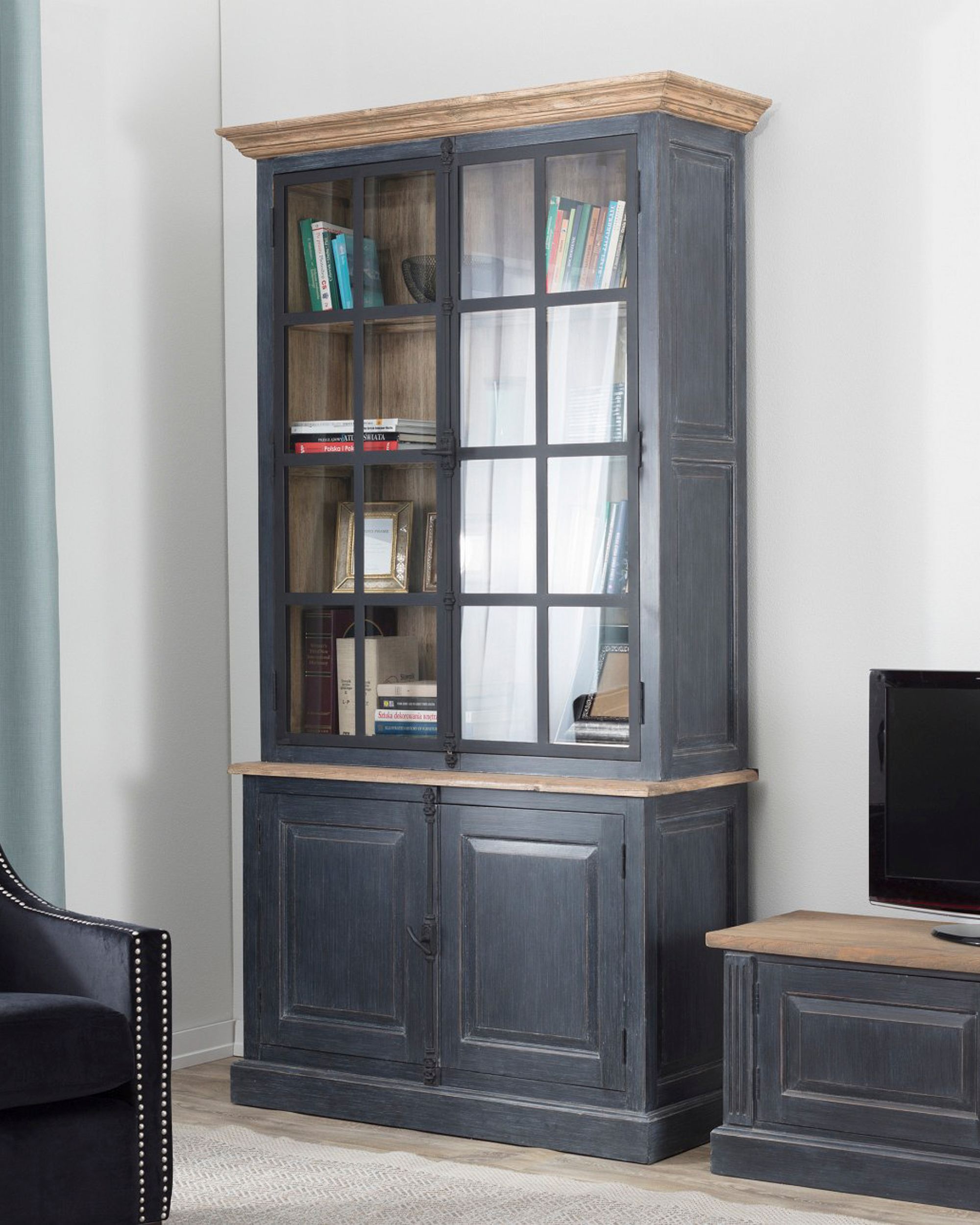 Vaisselier Gordes 110x46x230 old black & natural (hover)
