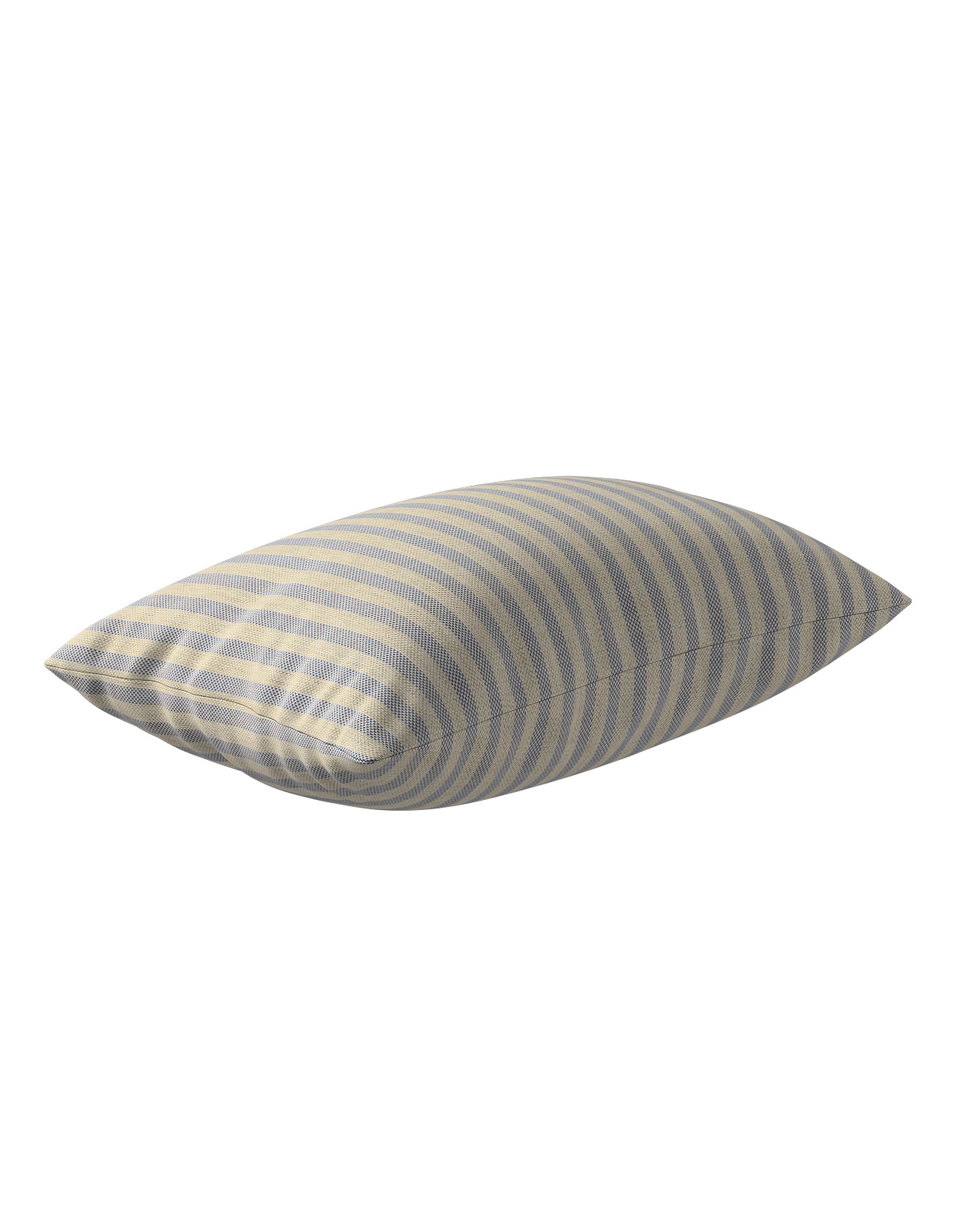 Housse de coussin rectangulaire Kinga couleur beige tissu extérieur, tresse, à motifs (hover)