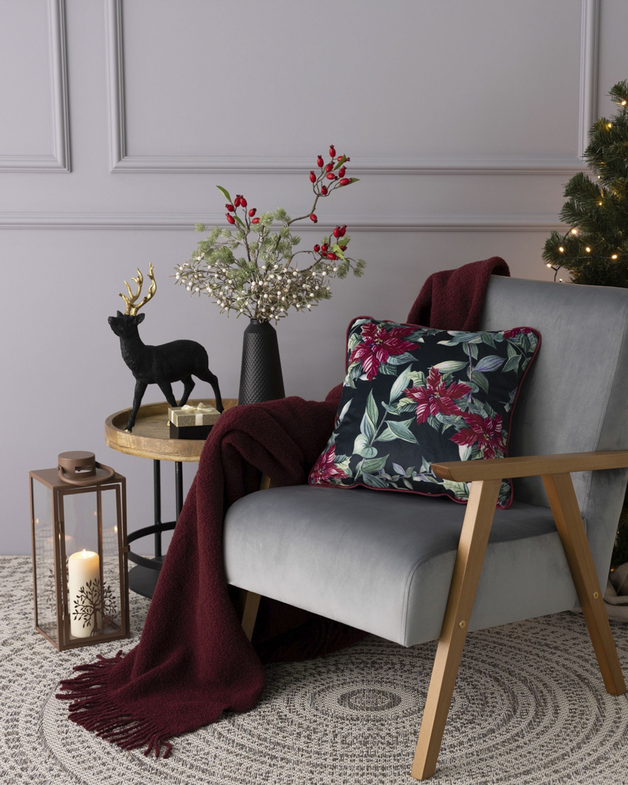 Housse de coussin Poinsettia Elegance 43x43 cm (hover)
