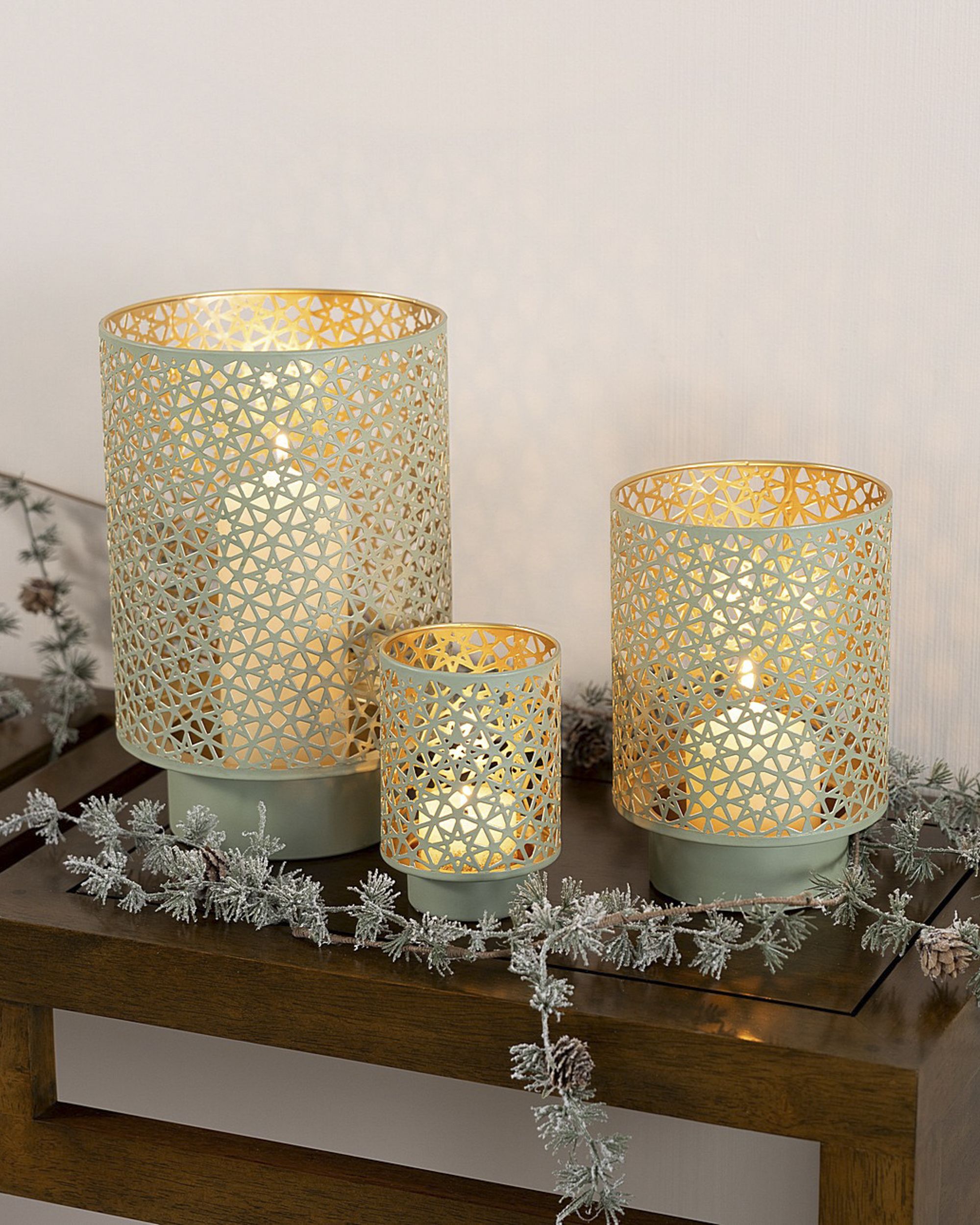 Branche Snowy Pine 180 cm (hover)