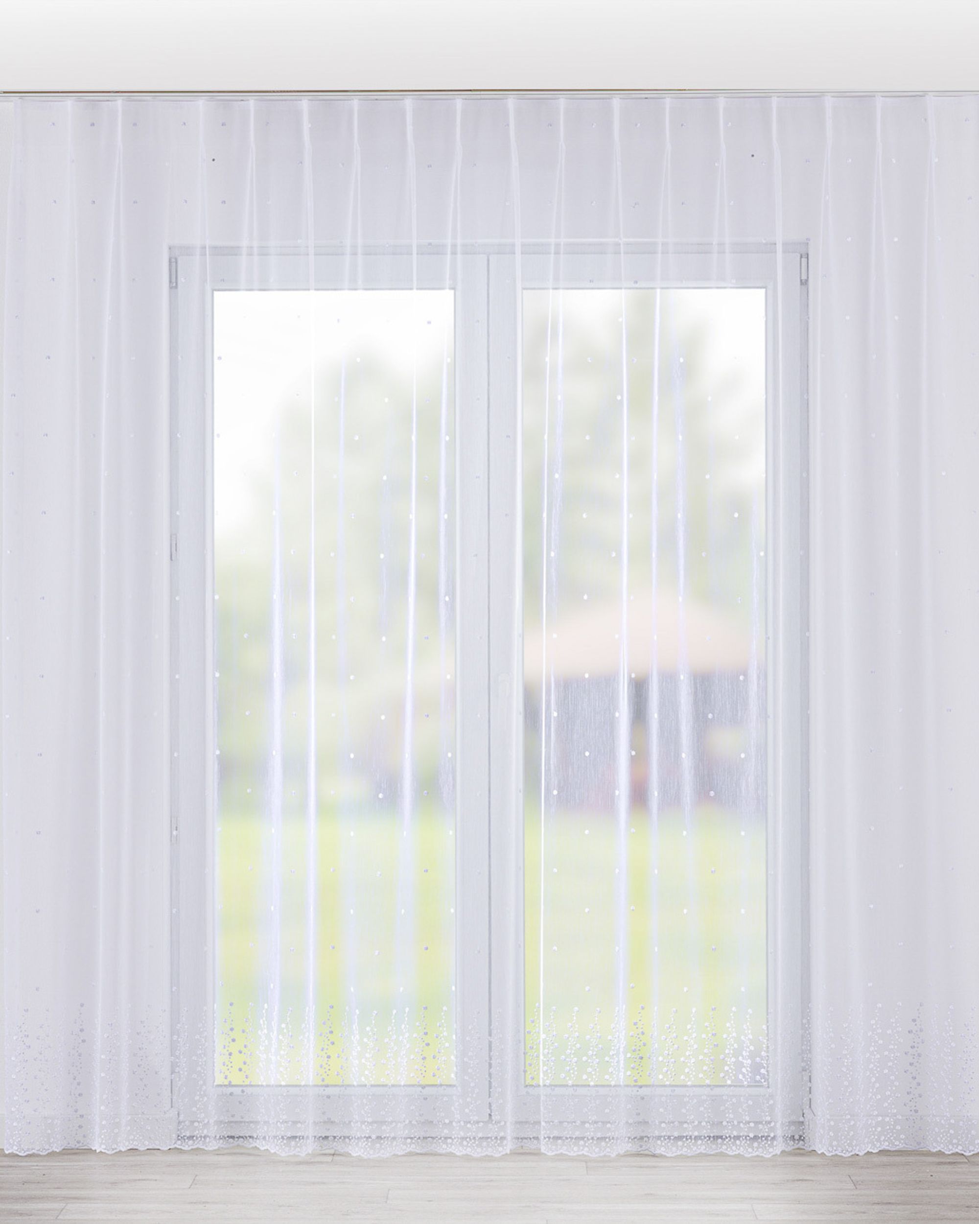 Voilage sur les crochets flex simples couleur blanc tissu semi-transparent, tresse, à motifs
