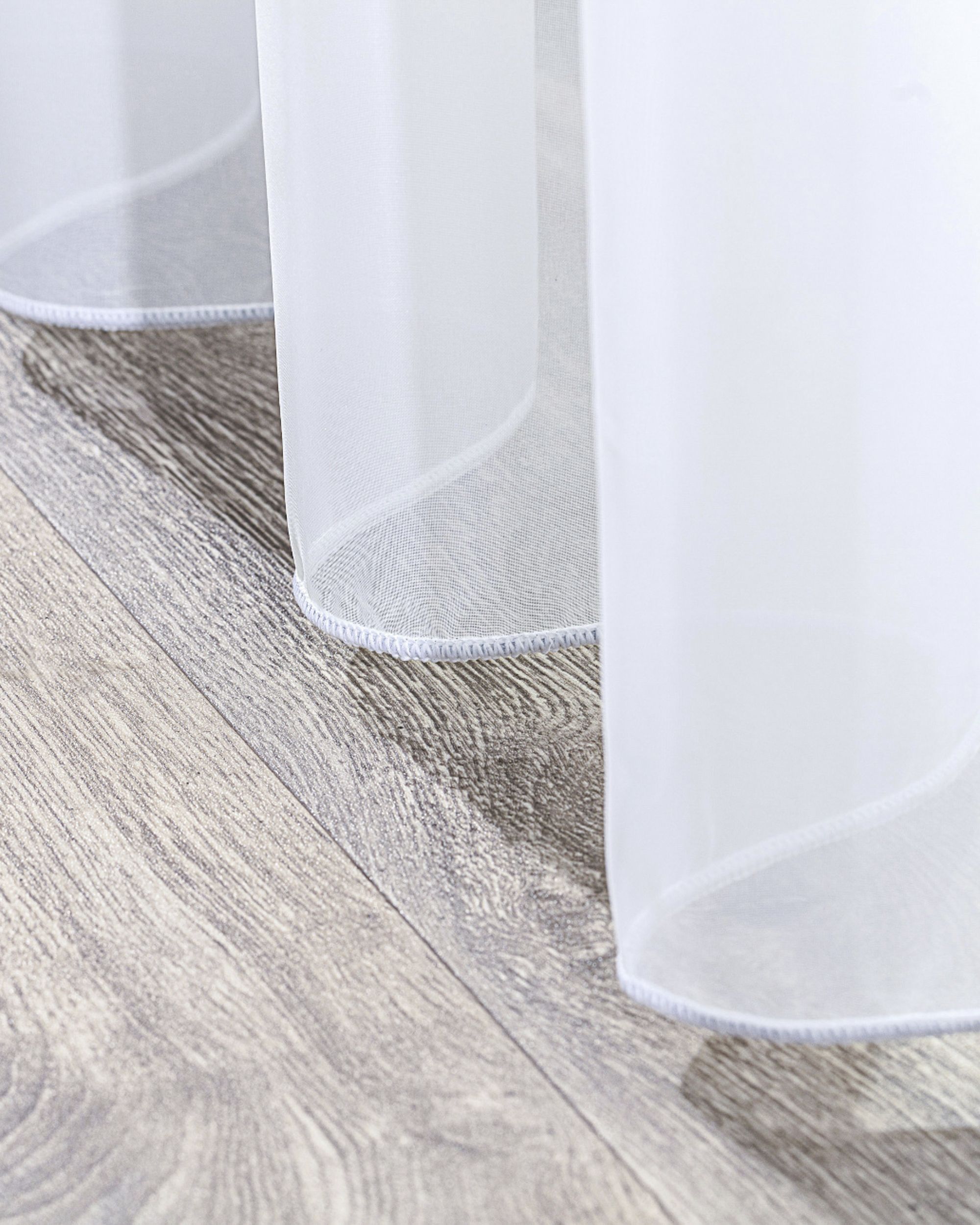 Rideaux en voile sur le ruban fronceur couleur blanc tissu semi-transparent, tresse (hover)