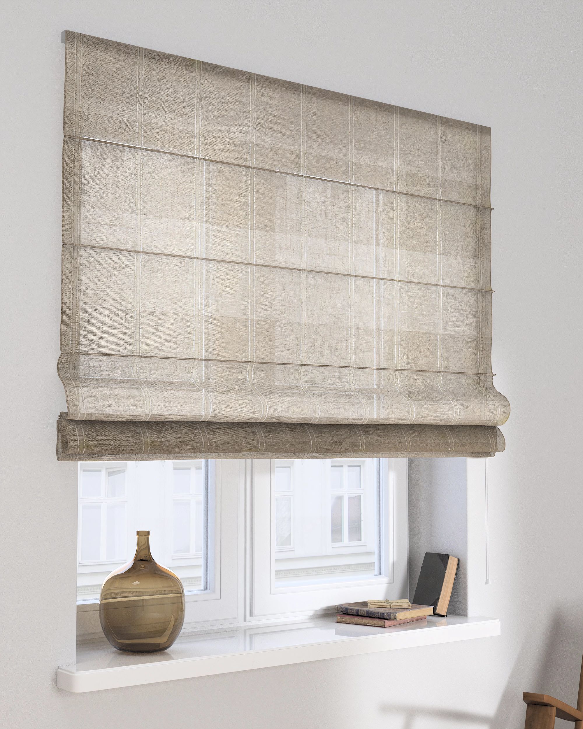 Store romain Capri couleur beige tissu semi-transparent, tresse, à motifs