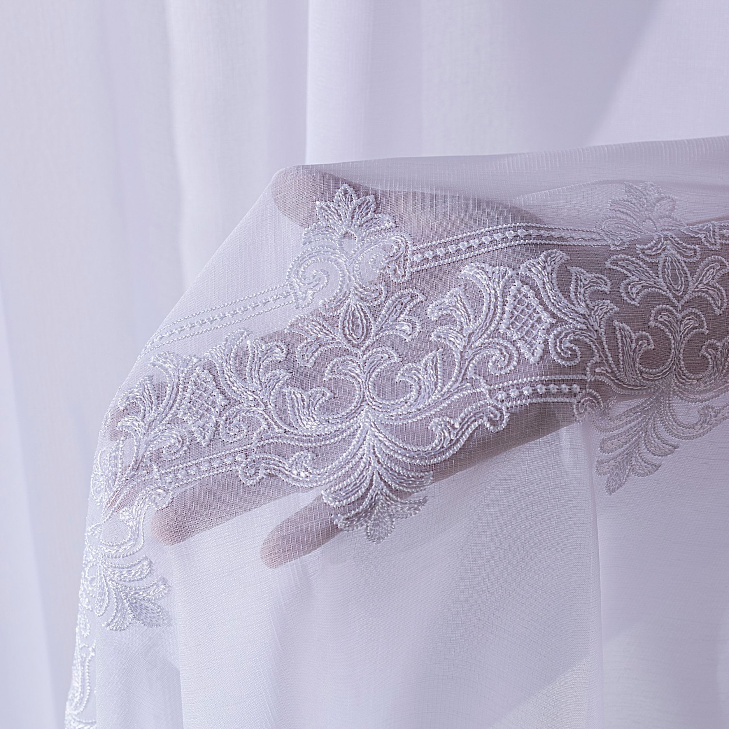 Voilages et rideaux légers 186-36 blanc avec motif embossé